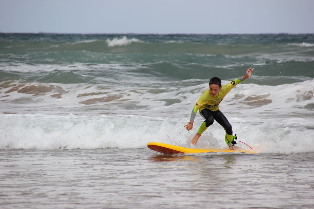 actividades-para-niños-surf-euskadi