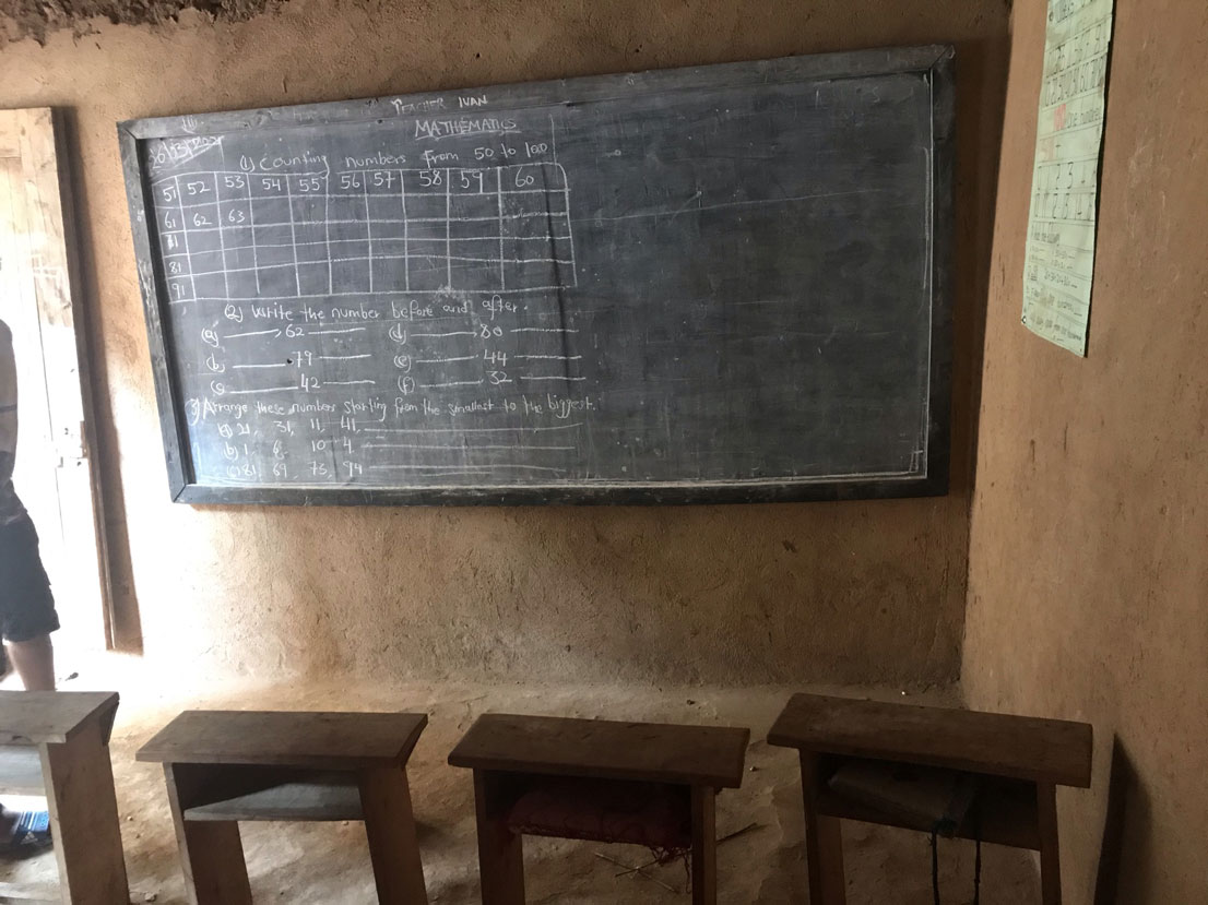 viaje-uganda-orfanato-escuela